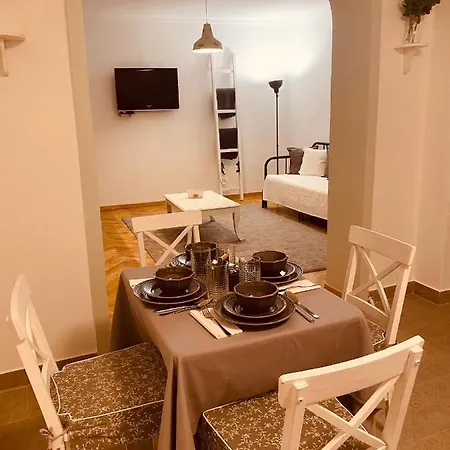 Apartment Tar Pizza La Casa Debrecen
